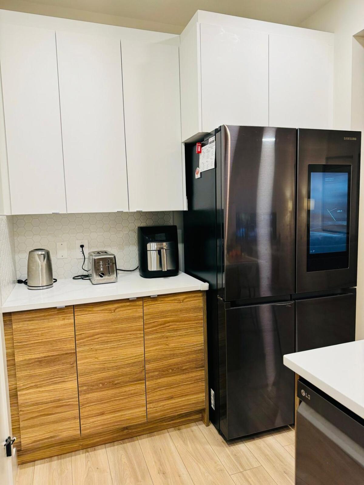 Holiday home Luxurious Away From